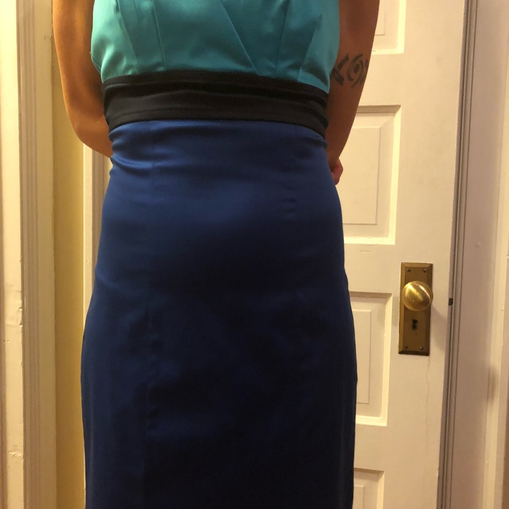 Cocktail dress - Picture 3 of 3